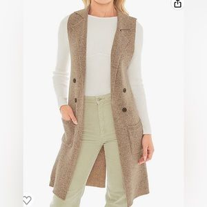 Women’s long Sleeveless Vest size L